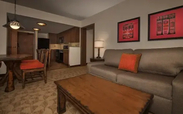 2 Bedrooms Savanna View Villa