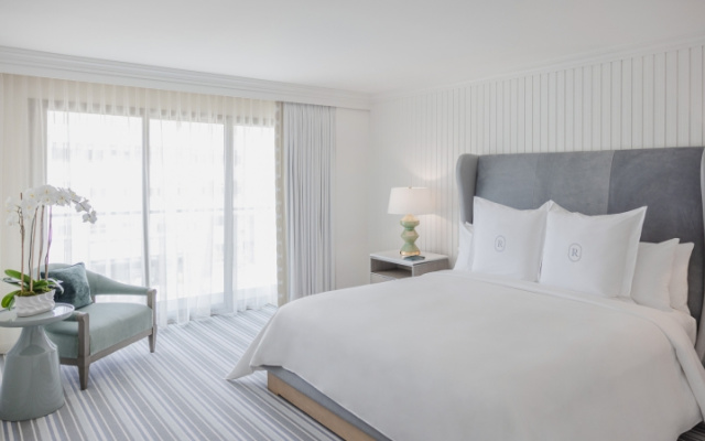 1 Bedroom Malibu Corner Double Suite oceanfront