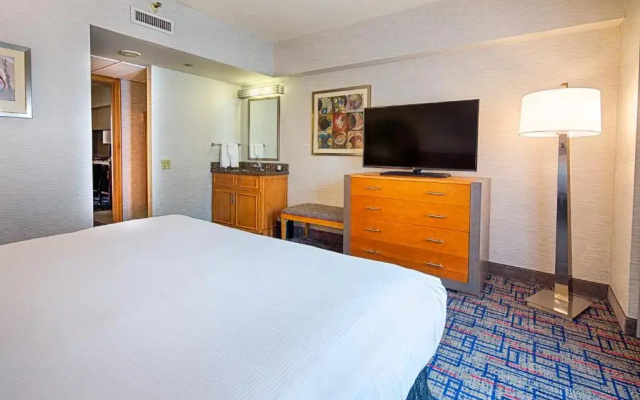 1 Bedroom Double Hearing Accessible Suite