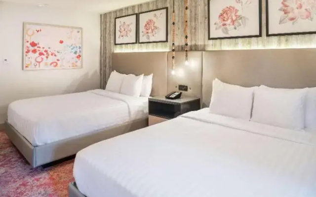 Double room with river view