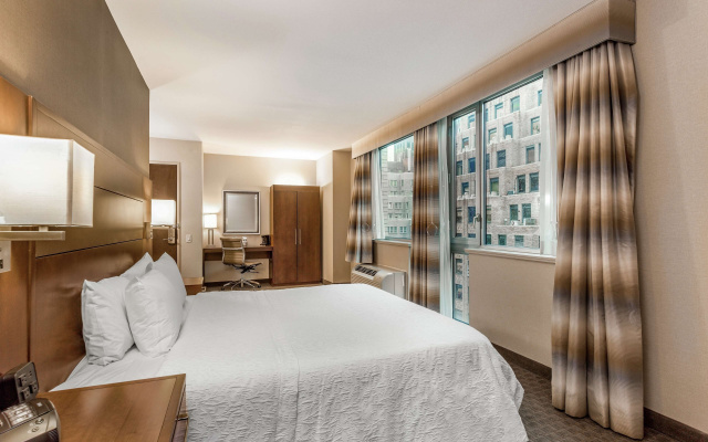Double room with city view