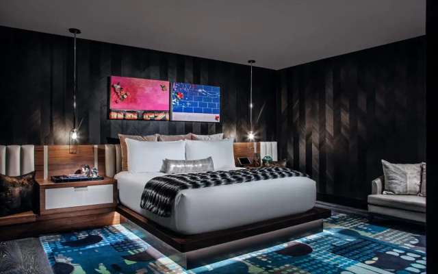 Hardwood Suite