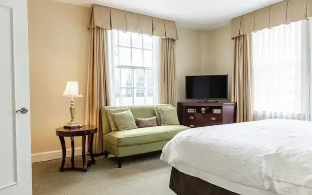 2 Bedrooms Suite