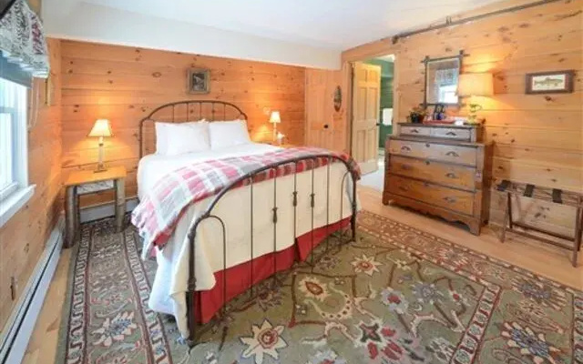 The Adirondack (The Springwater Inn) Double room