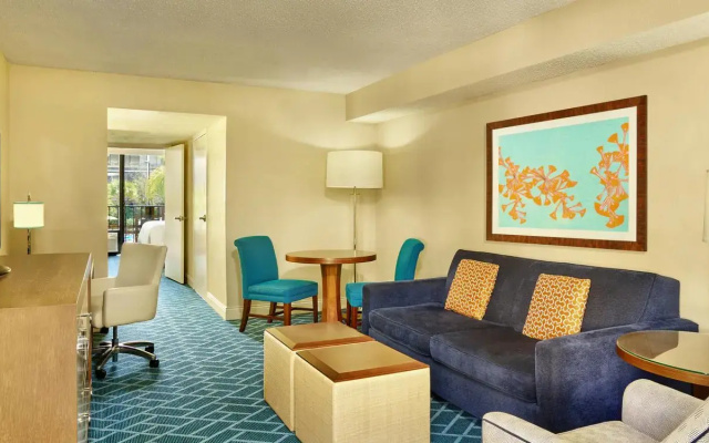 1 Bedroom Suite with pool view