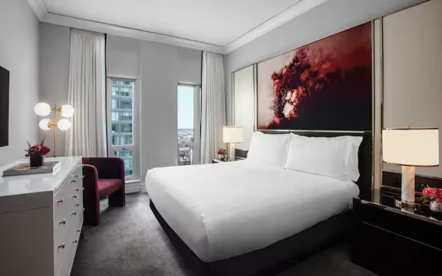 1 Bedroom Corner with Terrace Double Suite