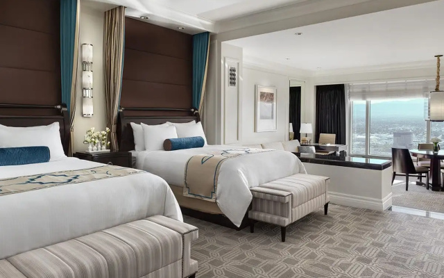 Luxury Twin Suite