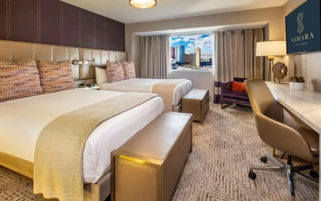 Marra Downtown View Style Quadruple room