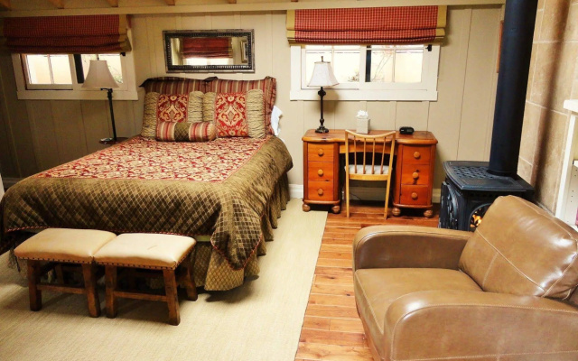 photo 2 of Edgemere Cottages