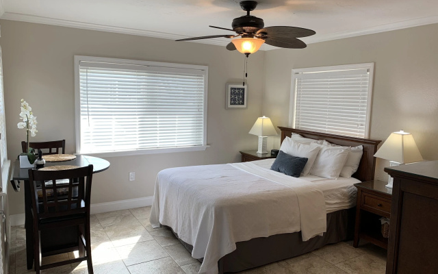 photo 5 of Twin Palms at Siesta