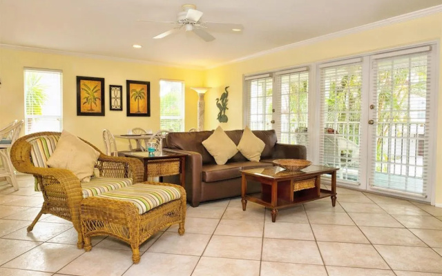 photo 2 of Siesta Key Inn