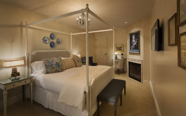 photo 5 of Enchanté Boutique Hotel