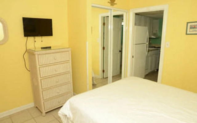 photo 4 of BlueWater 1307