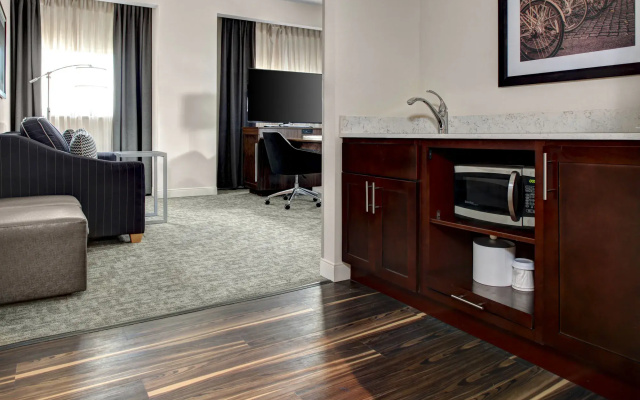 photo 4 of Hampton Inn & Suites Richmond - Downtown