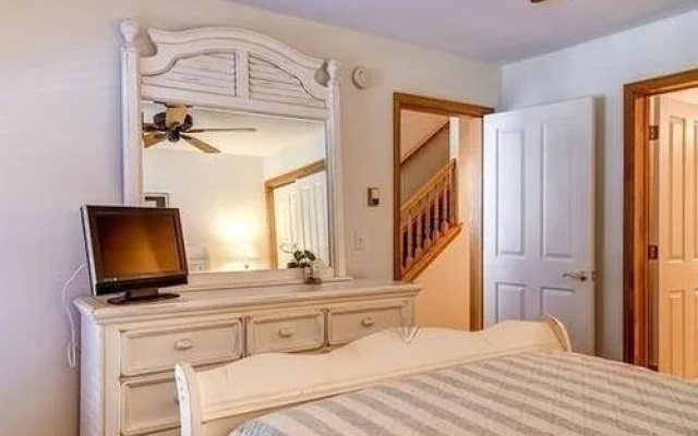 photo 5 of Pinecreek By Pinnacle Lodging
