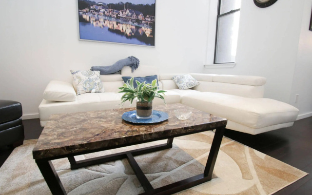 photo 4 of Renaissance Properties - 728 Market Street