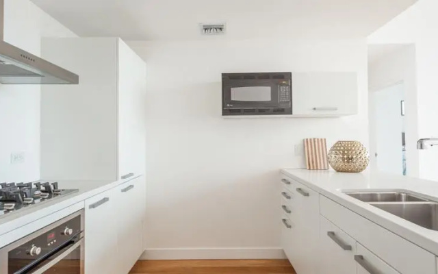 photo 5 of SCDeal APALO High End Suites
