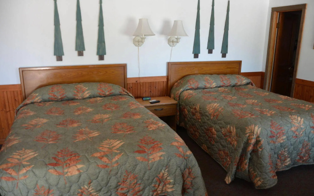 photo 3 of Northland Inn Motel