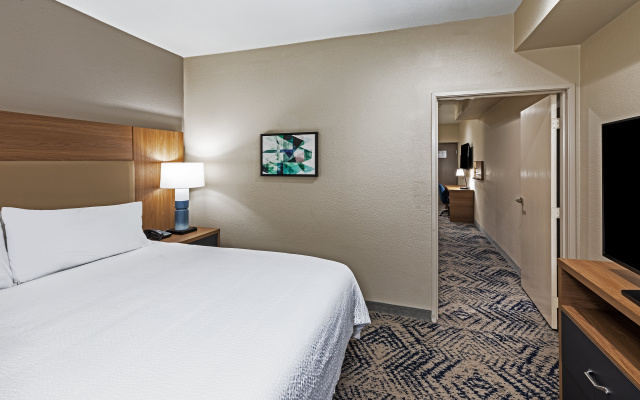 photo 3 of Candlewood Suites DFW Airport North - Irving by IHG