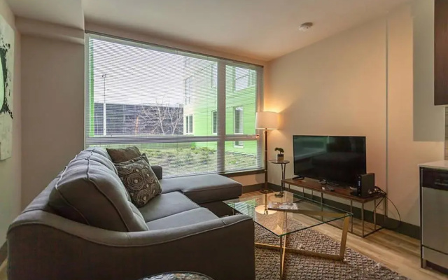 photo 5 of Belltown Waterfront Suites By Barsala
