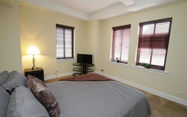 photo 3 of Renaissance Properties - W Rittenhouse Sq