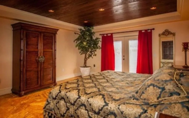 photo 4 of Gulfside Luxury Condo by RedAwning