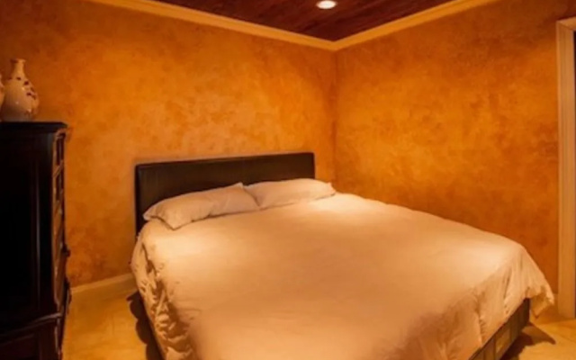 photo 5 of Gulfside Luxury Condo by RedAwning