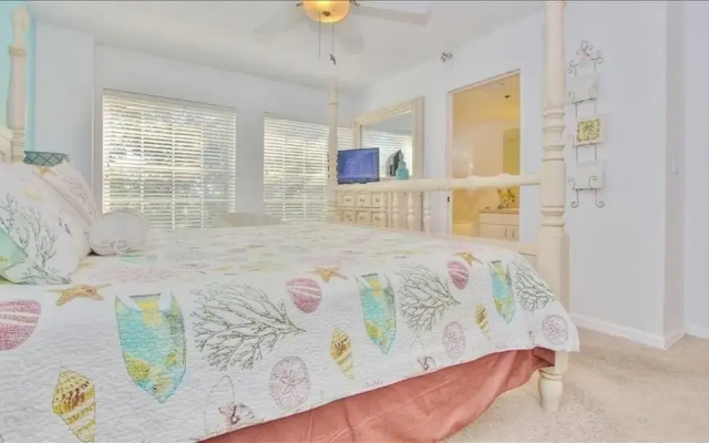 photo 2 of Indian Sunset Beach 7 2 Br Condo by RedAwning