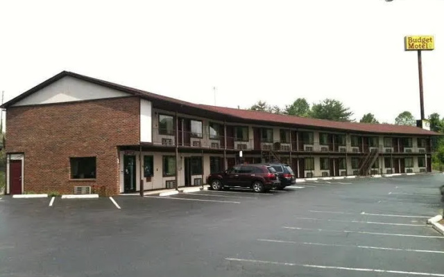 photo 2 of Budget Motel