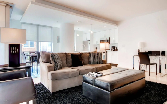 photo 5 of Global Luxury Suites at Chinatown