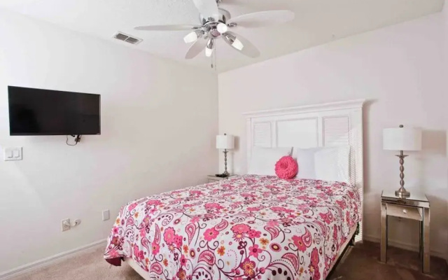 photo 4 of Crystal Cove 1056