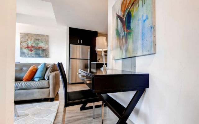 photo 3 of Global Luxury Suites Bridgepoint Circle