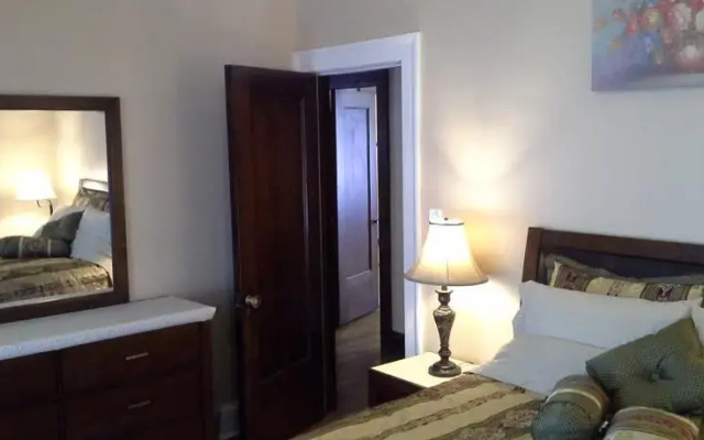 photo 3 of West Boulevard Estates by MoveInRentals