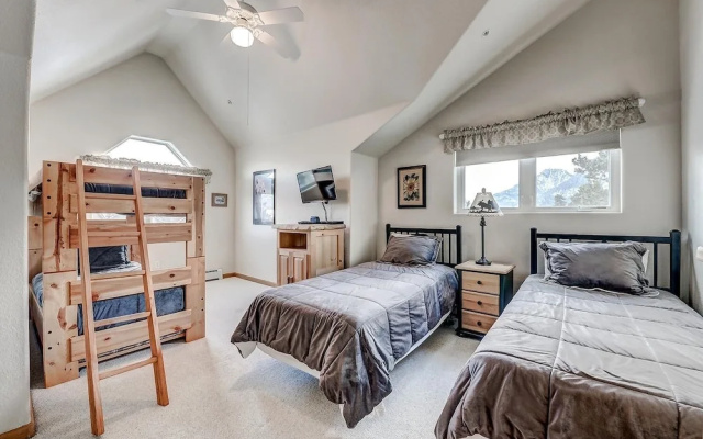 photo 2 of The Pointe 101F by RedAwning