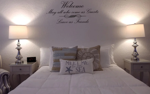 photo 4 of Sea Spray Inn