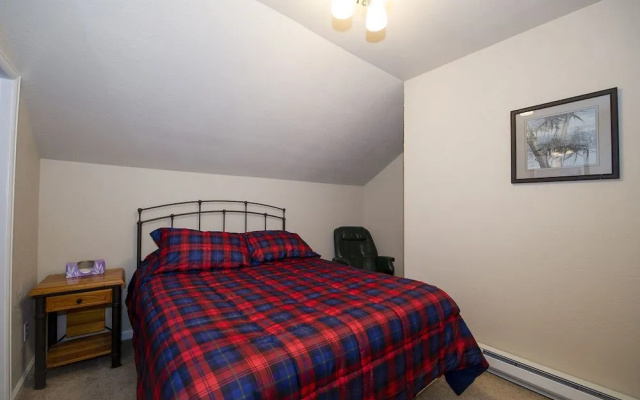photo 3 of Base 9 Condo by Ski Colorado Vacation Rentals