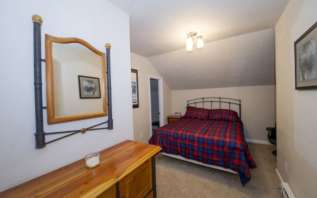 photo 4 of Base 9 Condo by Ski Colorado Vacation Rentals