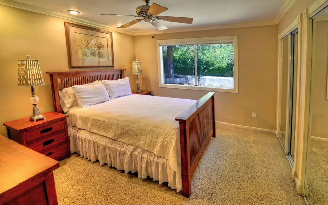 photo 2 of Just Listed! Kierland Home w Htd Pool and Hot tub