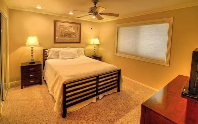 photo 4 of Just Listed! Kierland Home w Htd Pool and Hot tub
