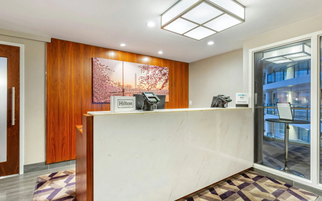 photo 4 of Hilton Club The District Washington D.C.