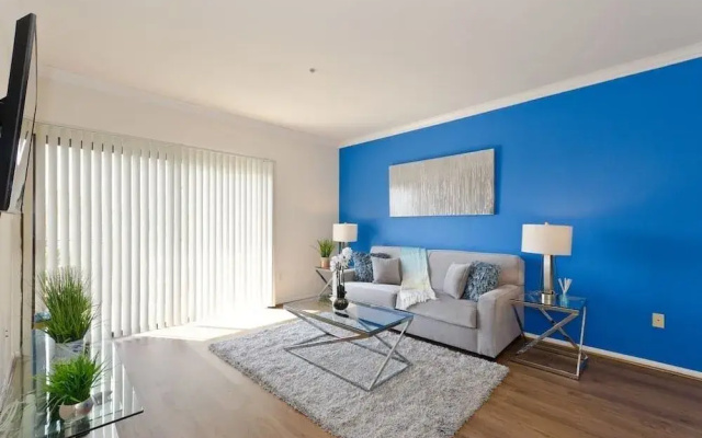 photo 2 of Downtown LA City View Suite