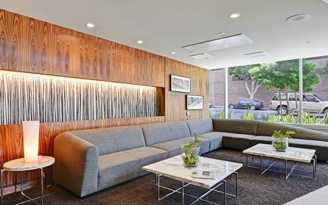 photo 2 of 1111 Wilshire by Ginosi