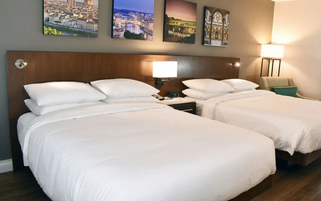 photo 3 of The Fontana Hotel