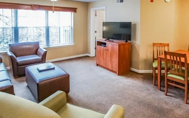photo 3 of Surrey Vacation Resort/Carriage Place
