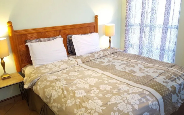 photo 2 of Renovated one bedroom 2 min to the beach