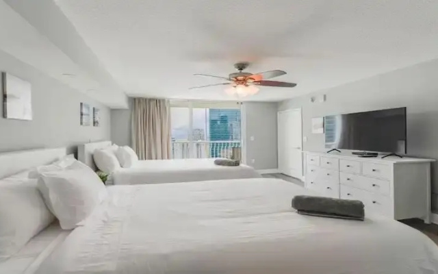 photo 4 of Sky City at Brickell Bay