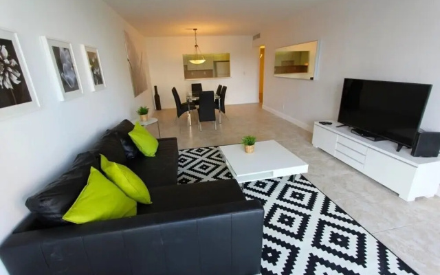 photo 4 of 1 Bedroom Park View Apartment Or419