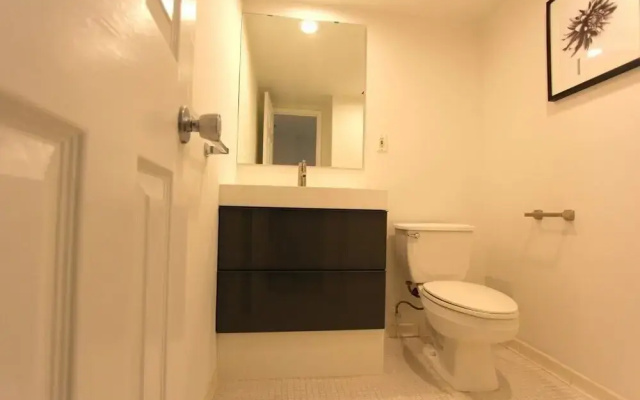 photo 5 of 1 Bedroom Park View Apartment Or419