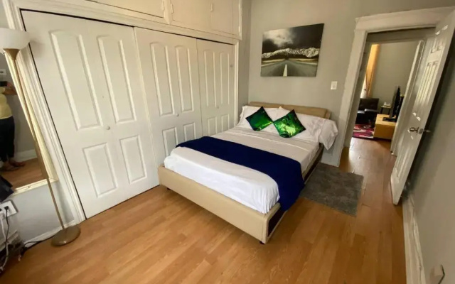 photo 3 of 1 Lovely 2 Bedrooms Rental in West New York Nj