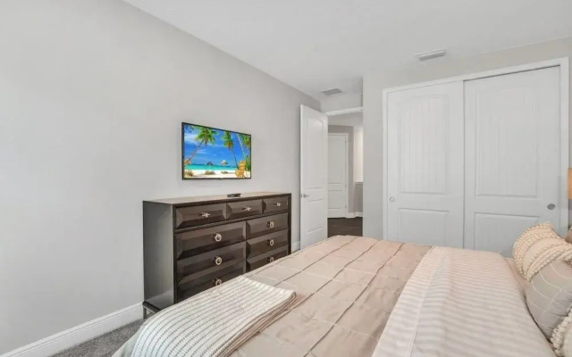 photo 2 of 10 Bed Home Movie Theater Room, Pool, Spa Games 10 Bedroom Villa by RedAwning